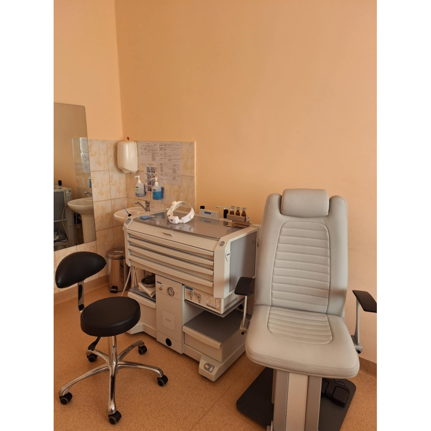 Prasidėjus projektui  „Gerinti sveikatos priežiūros paslaugų kokybę ir prieinamumą Kupiškio rajone“, galime pasidžiaugti pirma įsigyta LOR kabineto darbo vieta.